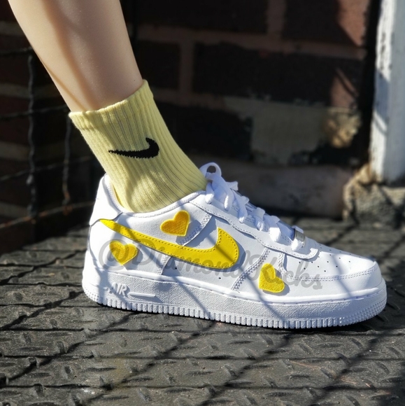 Custom Nike Air Force 1 Custom Hearts White Yellow - Picture 7 of 7